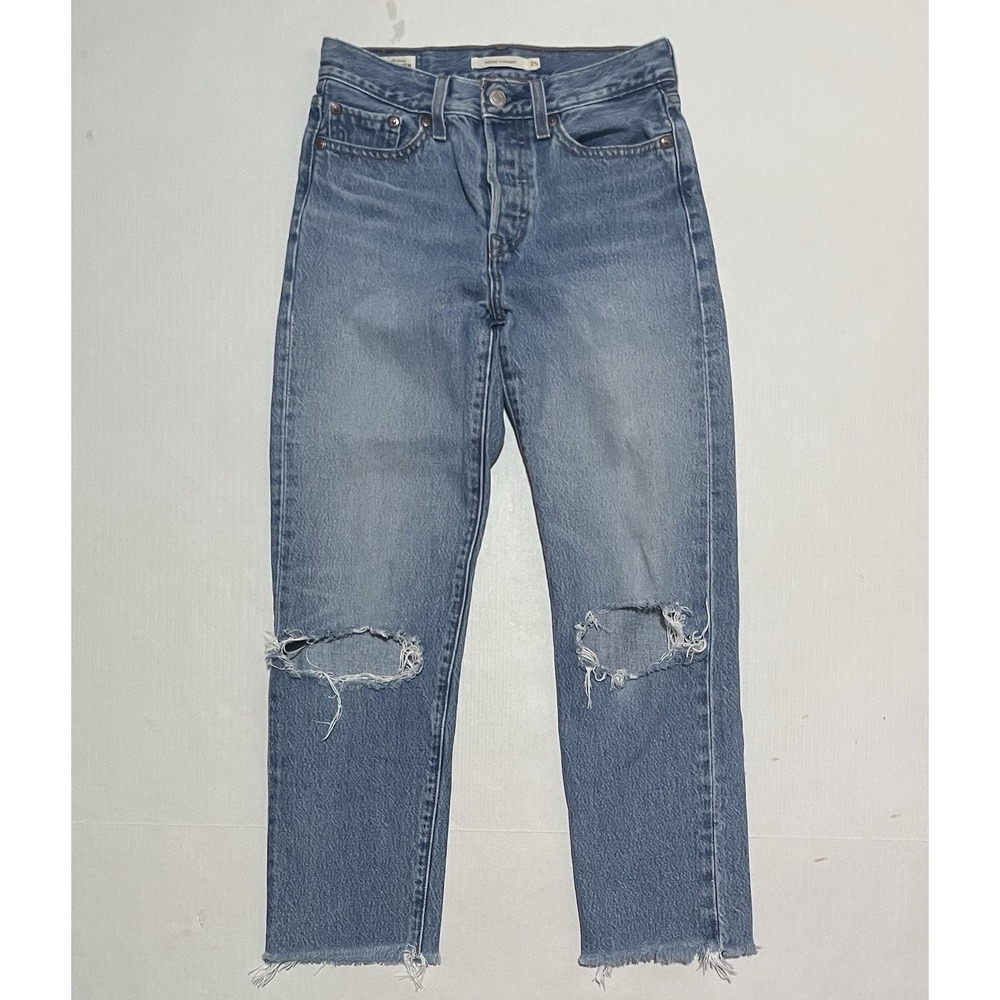 Levis Jeans Womens 25 X 24.5 Wedgie Straight Denim Mid Rise Distressed Raw Hem